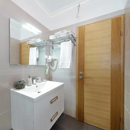 Apartment Marko By Adriaticluxuryvillas *