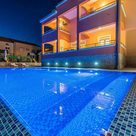 Marko By Adriaticluxuryvillas Апартаменты Свети-Филип-и-Яков