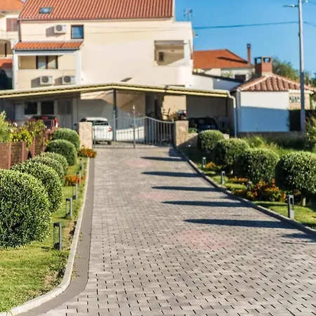 Marko Apartament Sveti Filip i Jakov