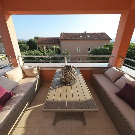 Marko By Adriaticluxuryvillas Апартаменты Свети-Филип-и-Яков