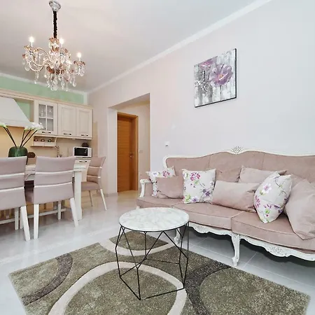 Marko Apartament Sveti Filip i Jakov