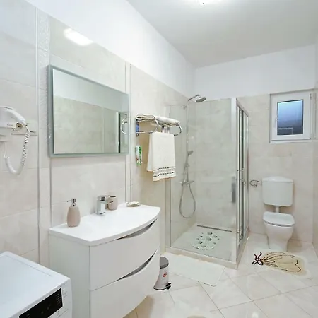 Marko By Adriaticluxuryvillas Apartamento *