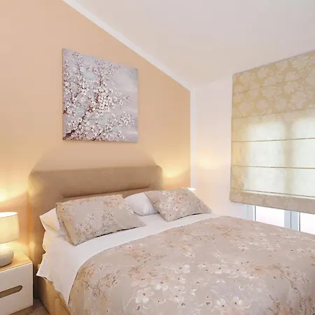 Marko By Adriaticluxuryvillas Свети-Филип-и-Яков