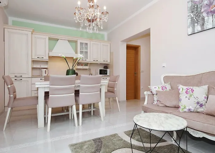 Marko By Adriaticluxuryvillas شقة *