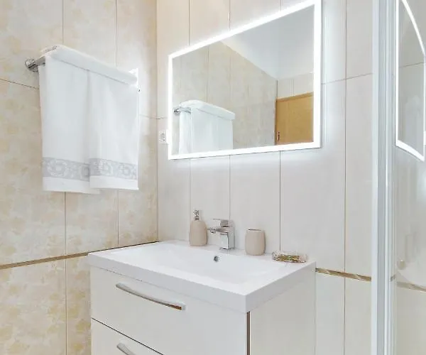 شقة Marko By Adriaticluxuryvillas