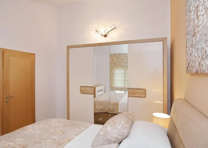 Marko By Adriaticluxuryvillas * سفيتي فيليب ياكوف